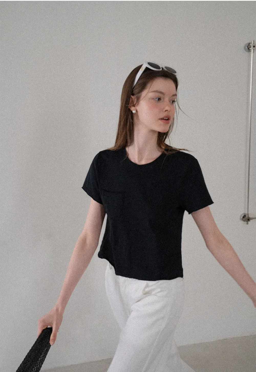 T-shirt court avec détail de nœud sur le côté