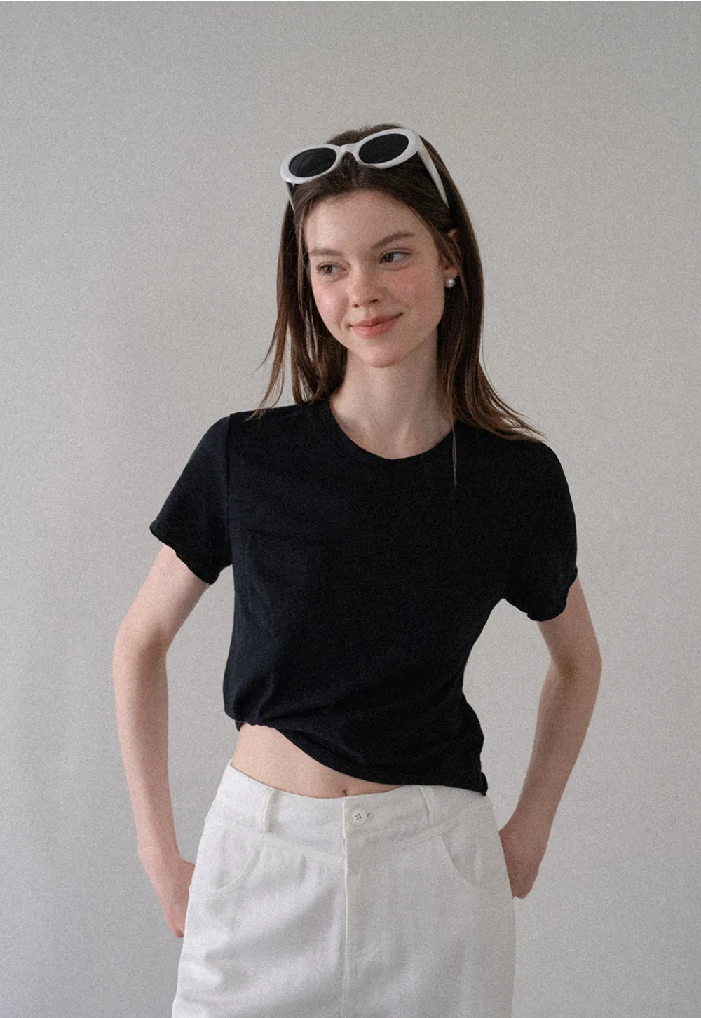 T-shirt court avec détail de nœud sur le côté