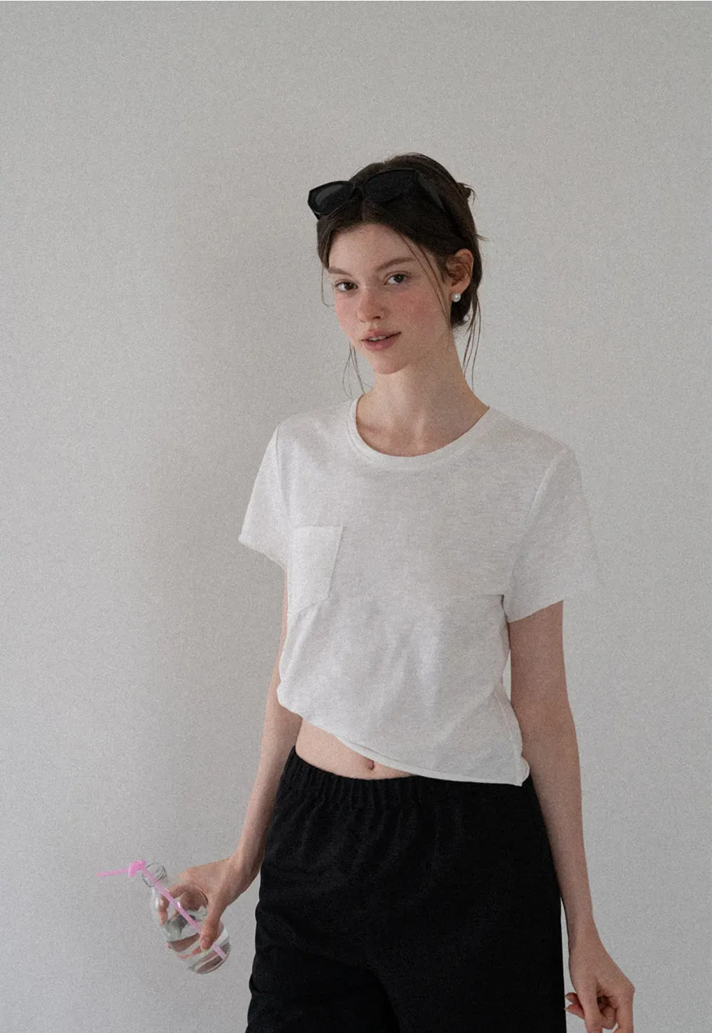 T-shirt court avec détail de nœud sur le côté