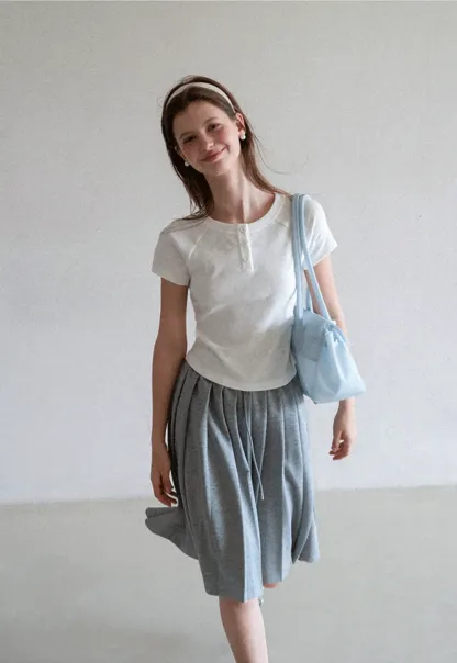 Cropped Henley Neck Short Sleeve Tshirt