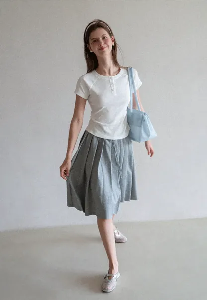 Cropped Henley Neck Short Sleeve Tshirt