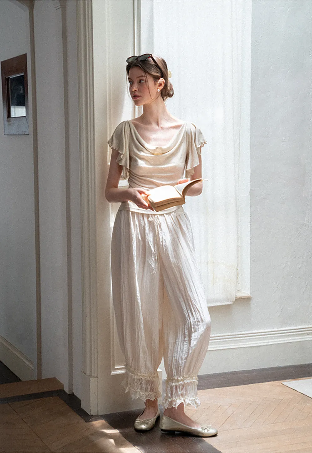 Cowl Neck Ruched Short Sleeve Tshirt