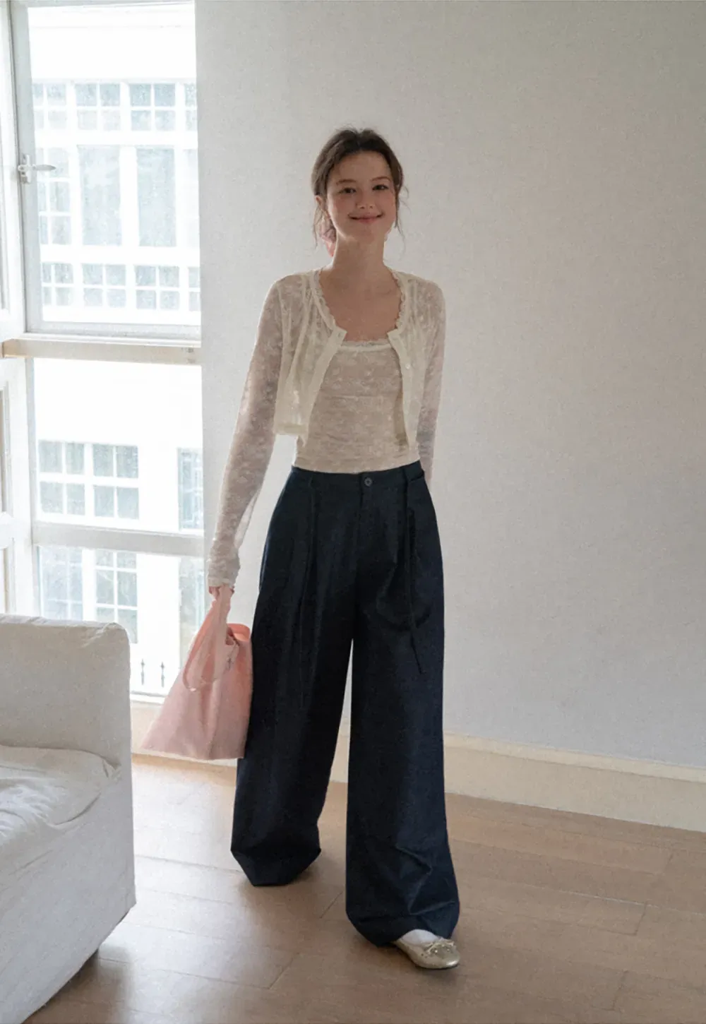 Lace Trim Cropped Long Sleeve Knit Top