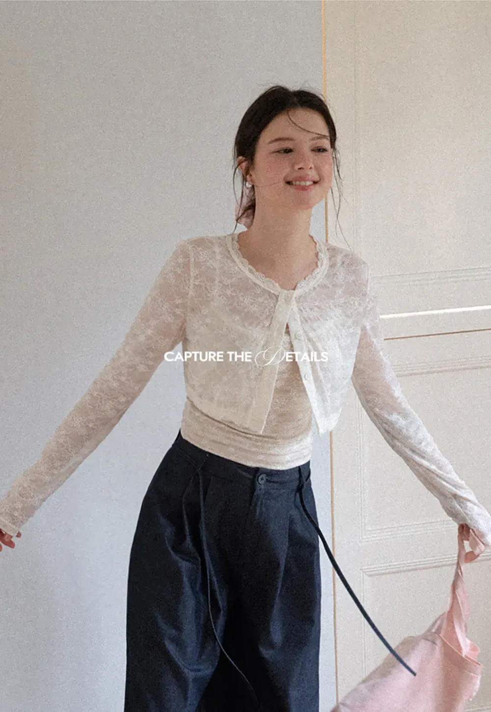 Lace Trim Cropped Long Sleeve Knit Top