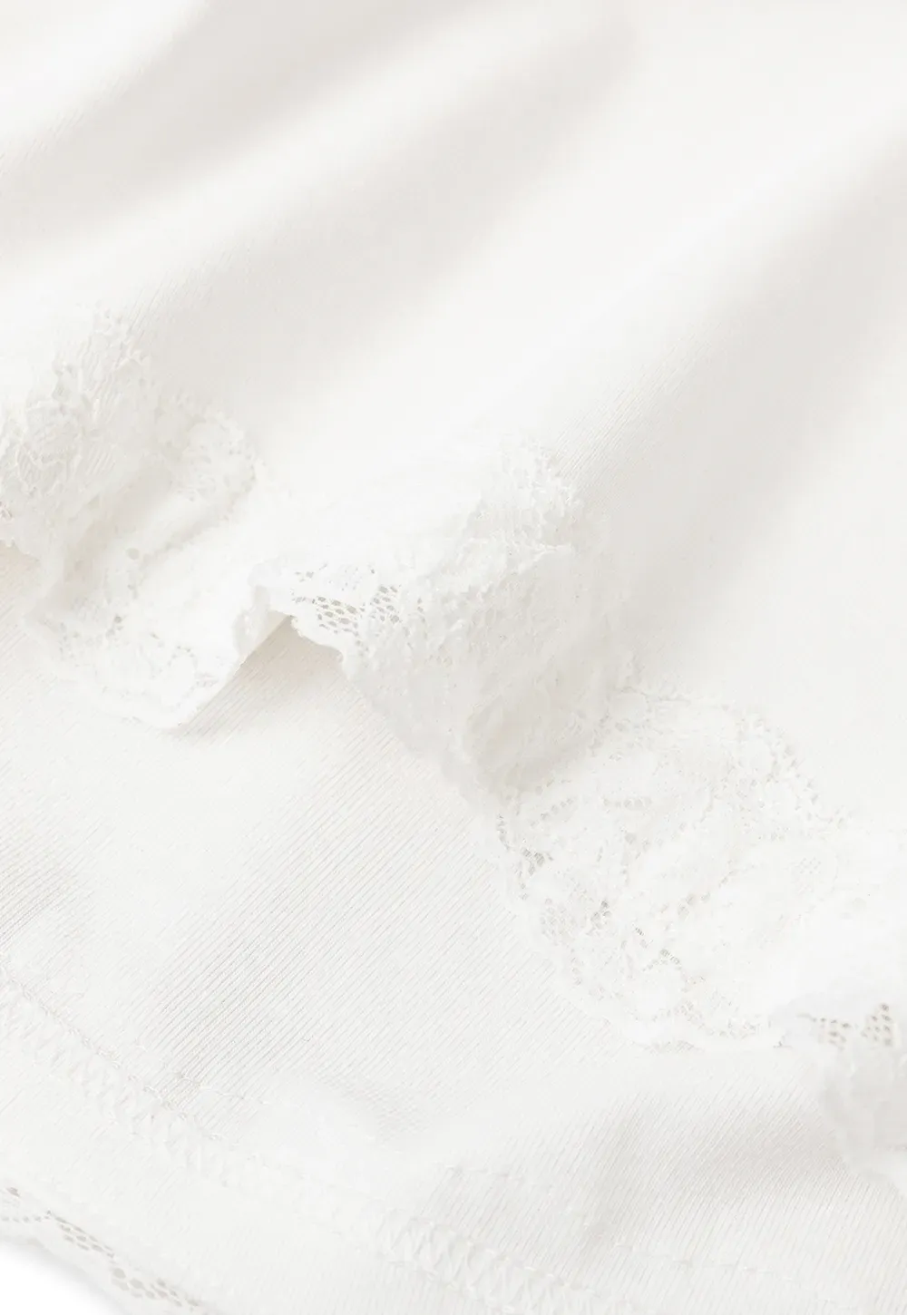 Asymmetrical Neckline Lace Trim Cropped T Shirt