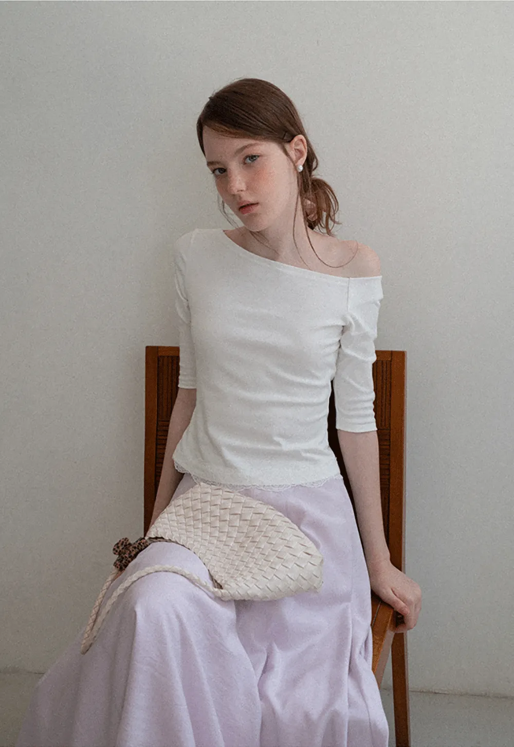 Asymmetrical Neckline Lace Trim Cropped T Shirt