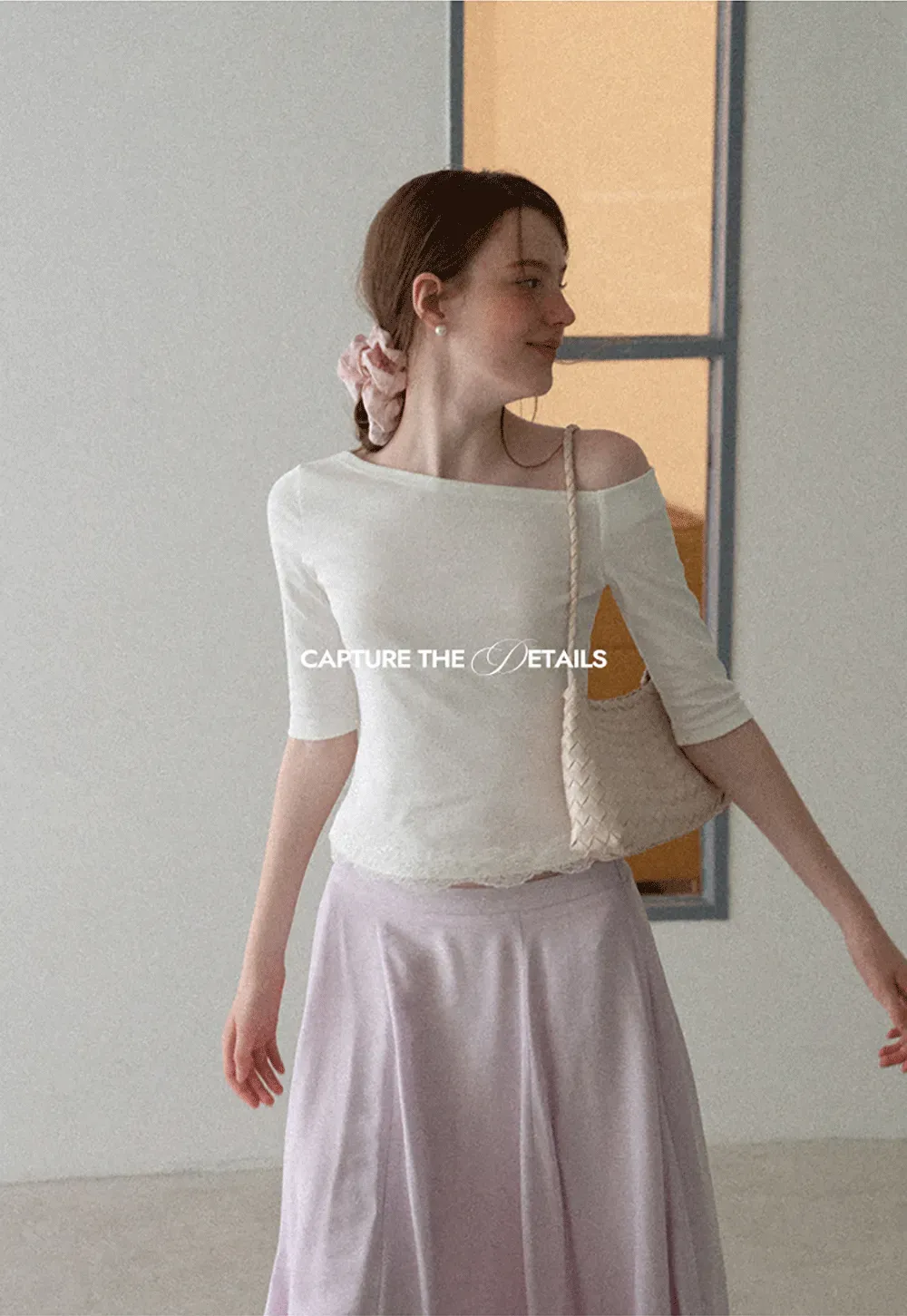 Asymmetrical Neckline Lace Trim Cropped T Shirt