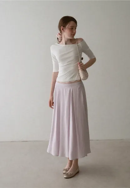 Asymmetrical Neckline Lace Trim Cropped T Shirt