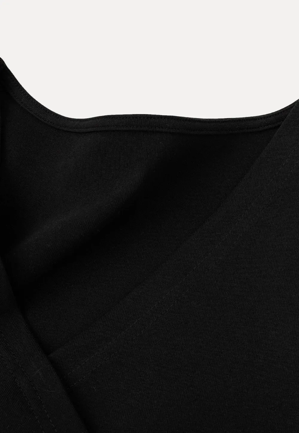 V Neck Cropped Short Sleeve Tshirt