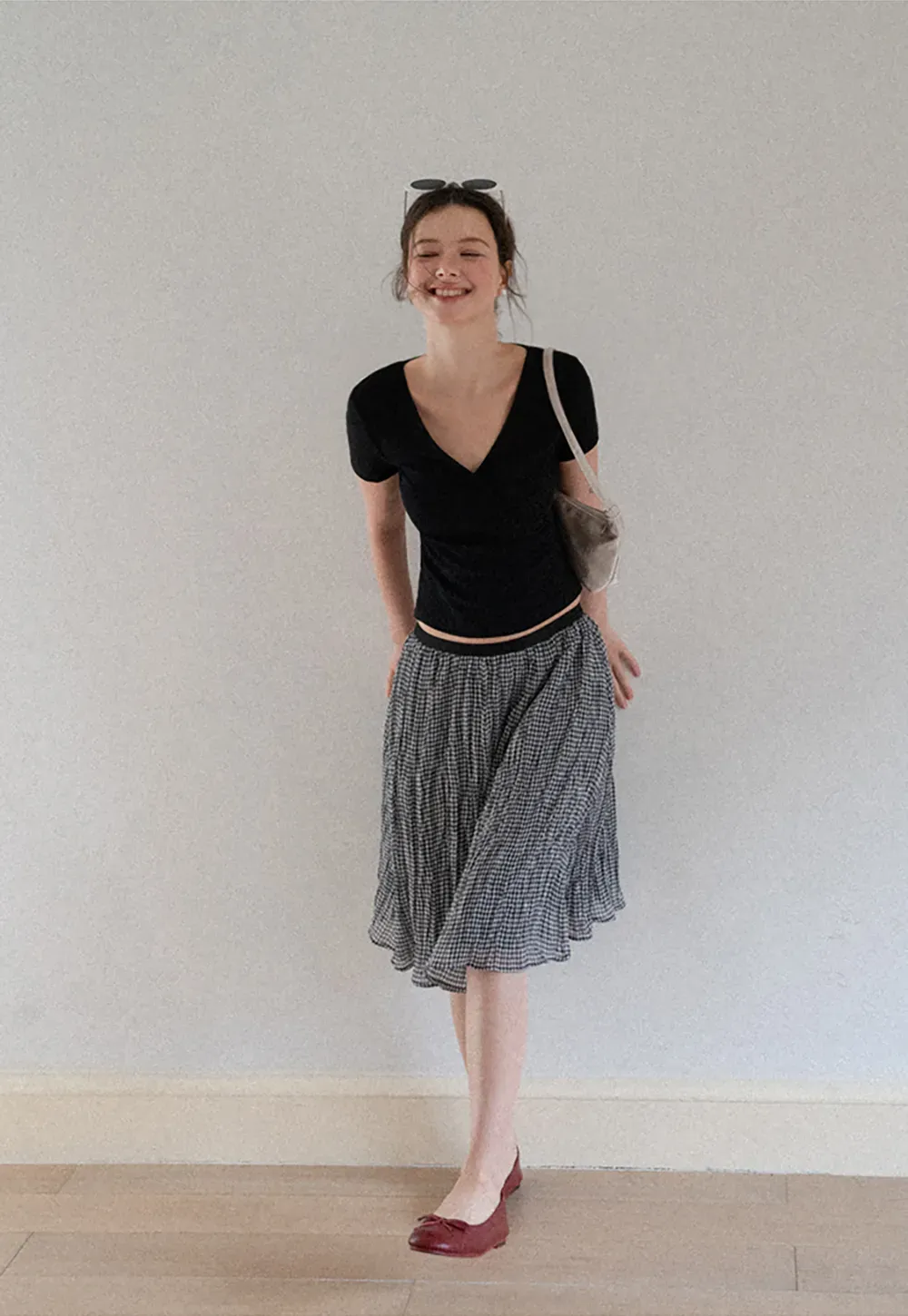 V Neck Cropped Short Sleeve Tshirt