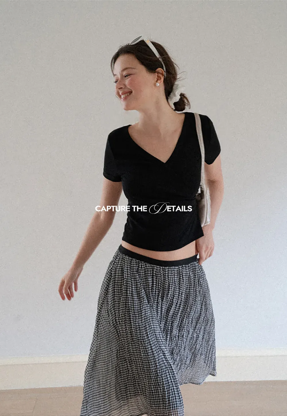 V Neck Cropped Short Sleeve Tshirt