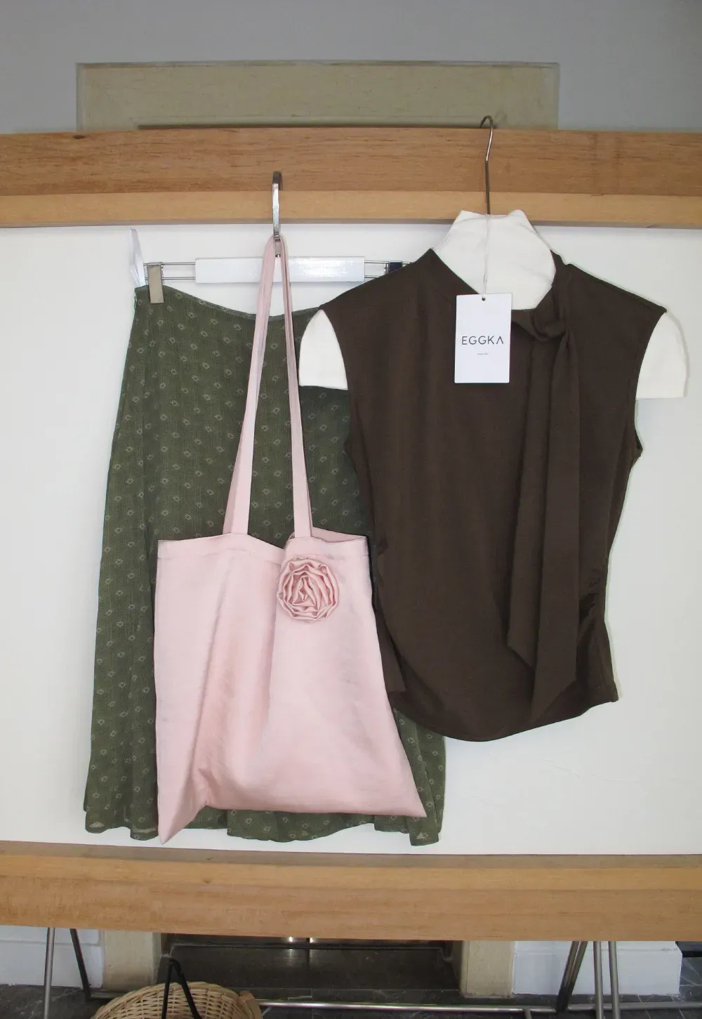 Asymmetrical Tie Neck Sleeveless Top