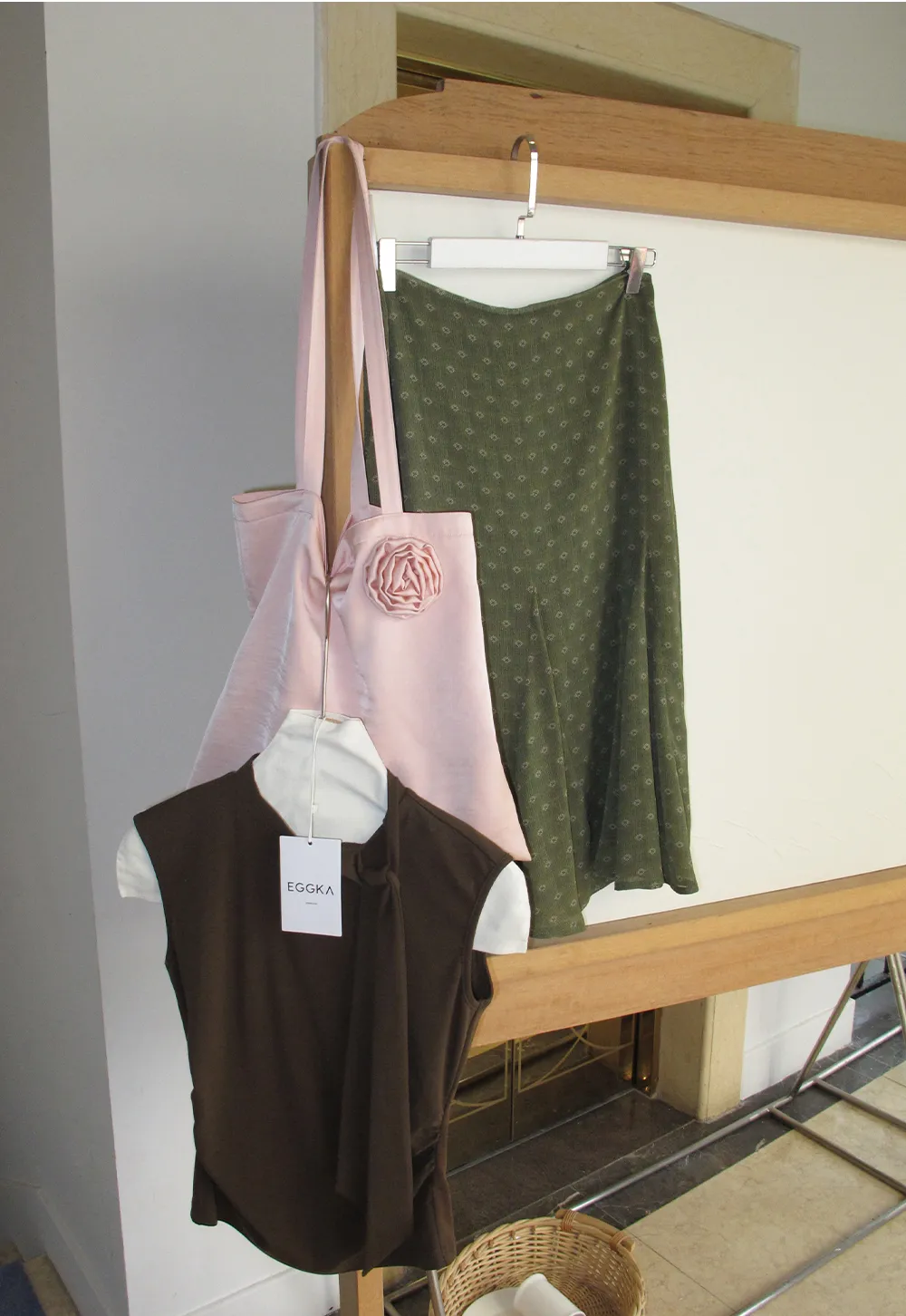 Asymmetrical Tie Neck Sleeveless Top