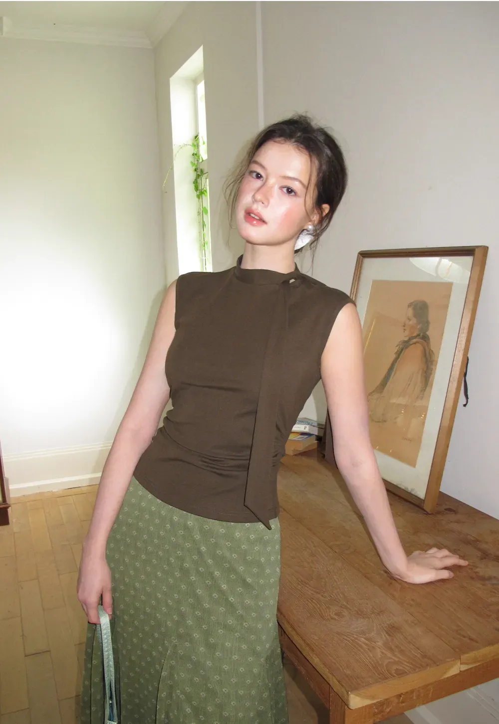 Asymmetrical Tie Neck Sleeveless Top