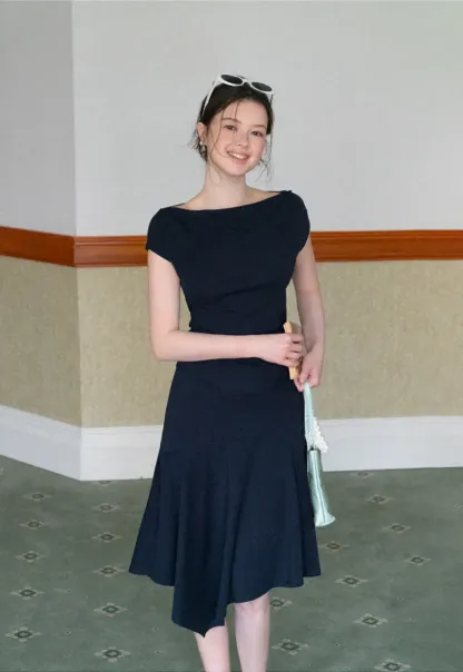 Off Shoulder Ruched Fit Dress