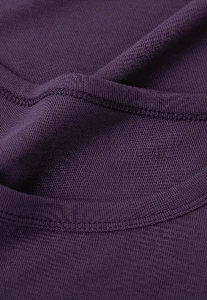 Long Sleeve Round Neck Fitted Knit Top