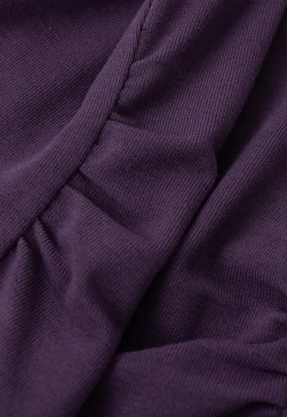 Long Sleeve Round Neck Fitted Knit Top