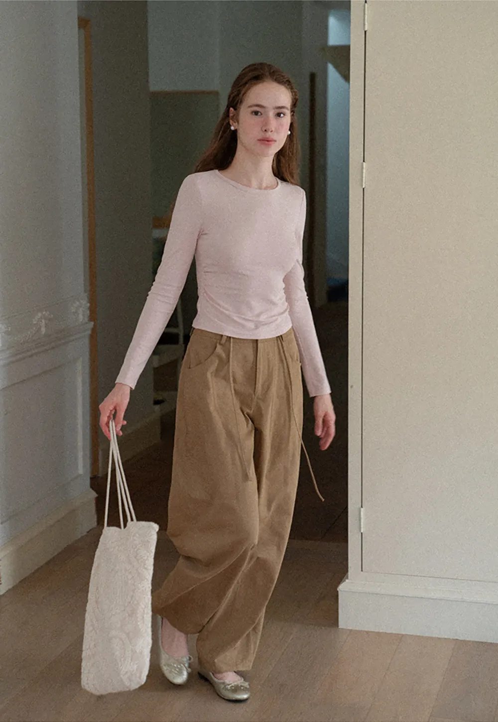 Long Sleeve Round Neck Fitted Knit Top