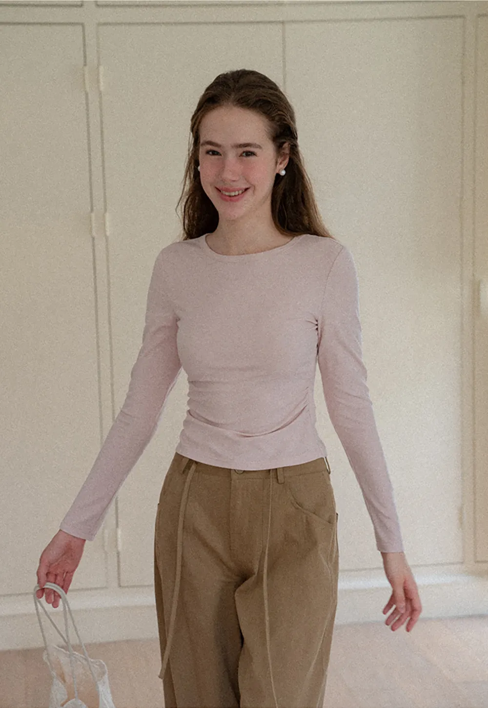 Long Sleeve Round Neck Fitted Knit Top
