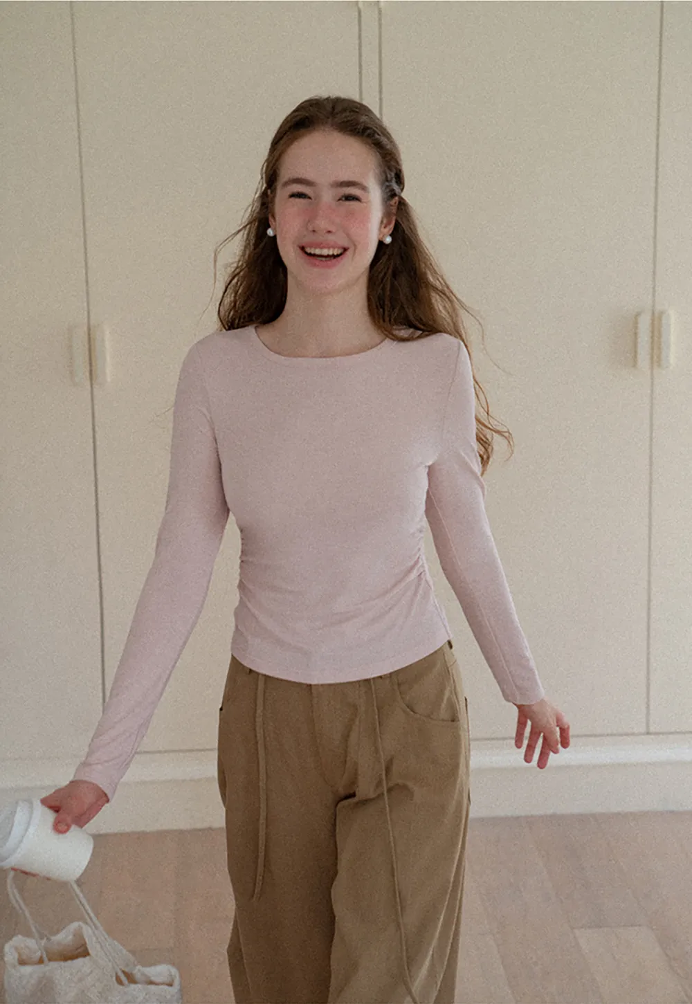 Long Sleeve Round Neck Fitted Knit Top