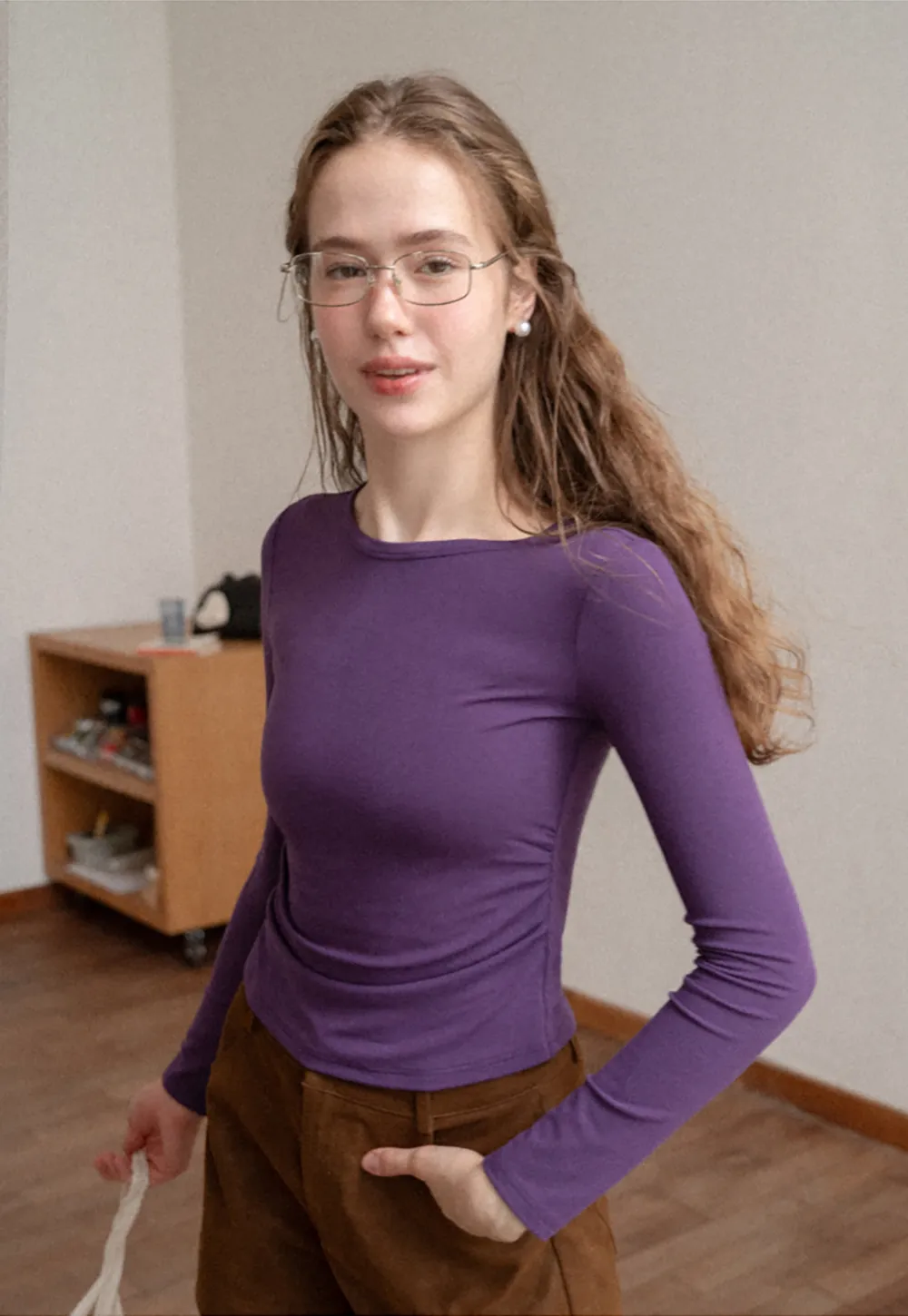 Long Sleeve Round Neck Fitted Knit Top