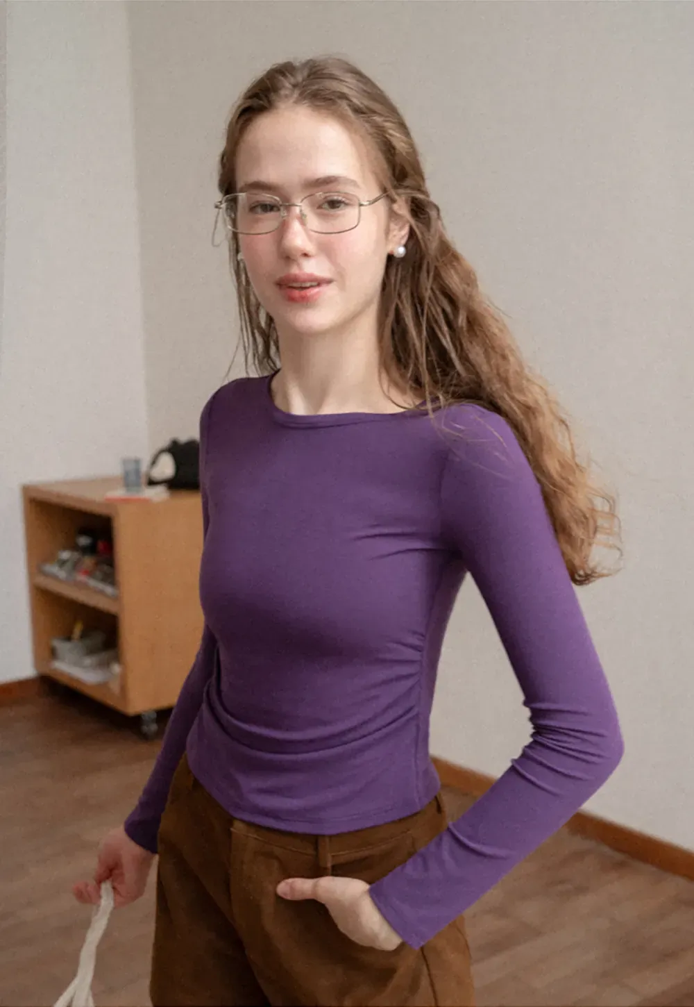 Long Sleeve Round Neck Fitted Knit Top