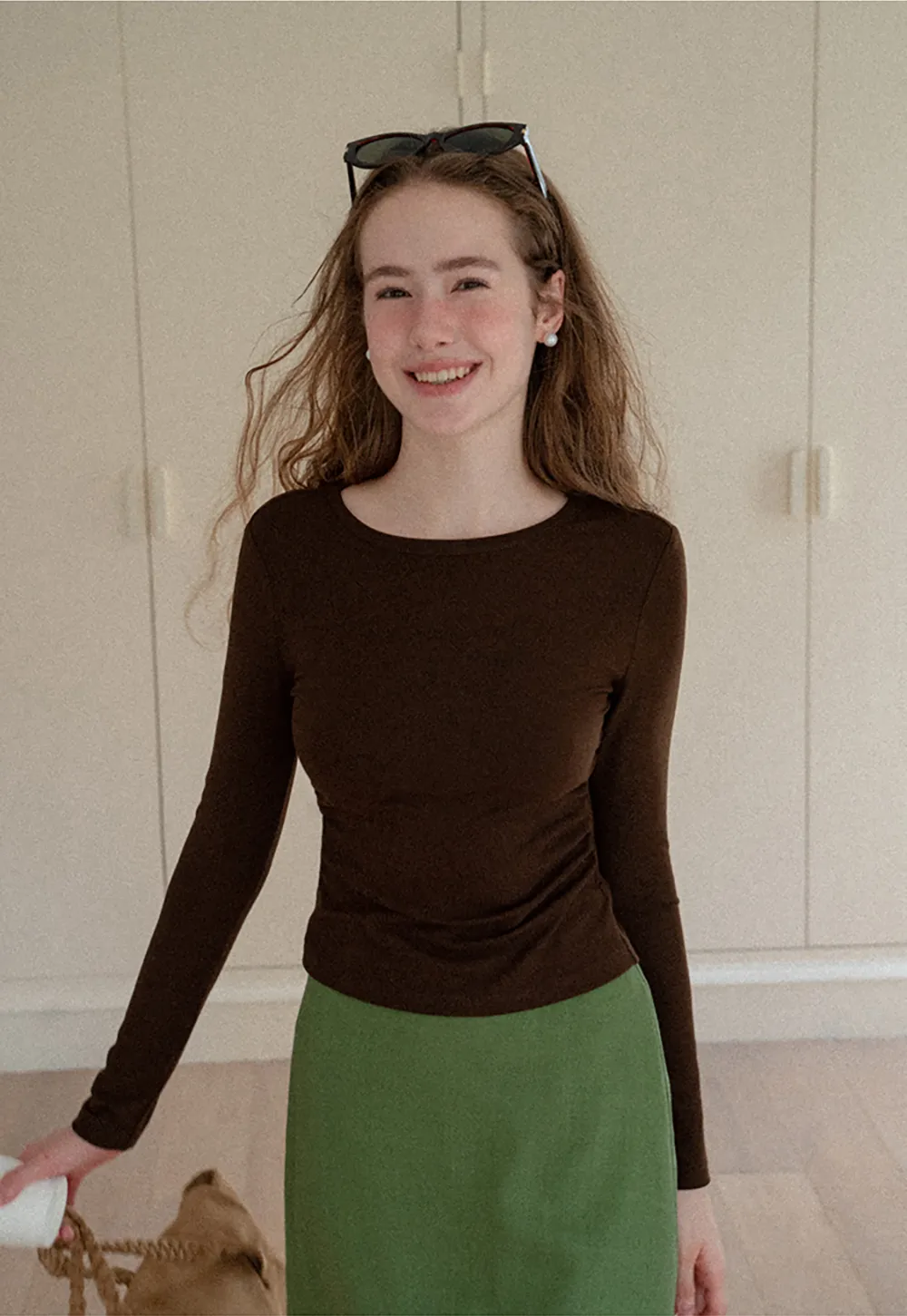 Long Sleeve Round Neck Fitted Knit Top