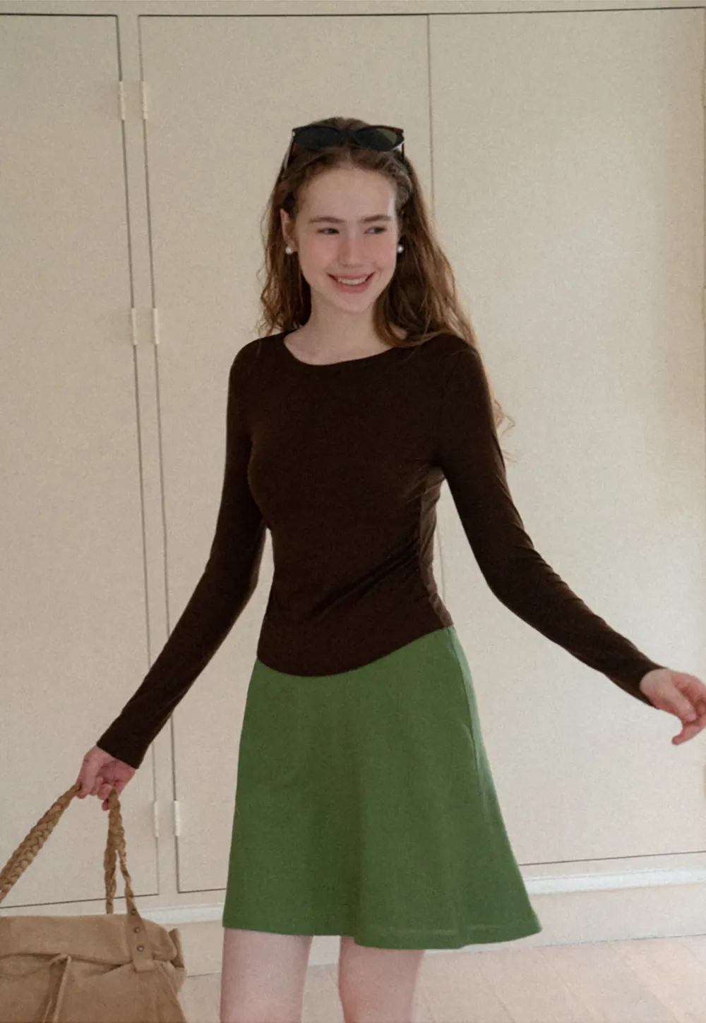 Long Sleeve Round Neck Fitted Knit Top