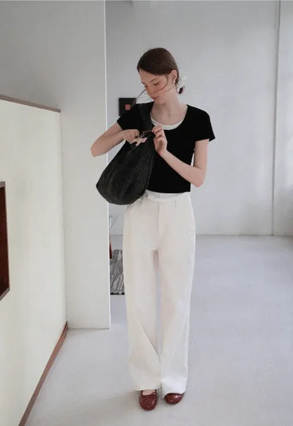 Cropped Layered Neck Short Sleeve Tshirt
