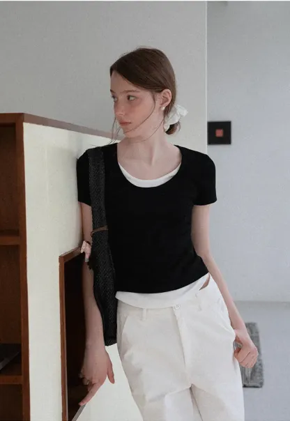 Cropped Layered Neck Short Sleeve Tshirt