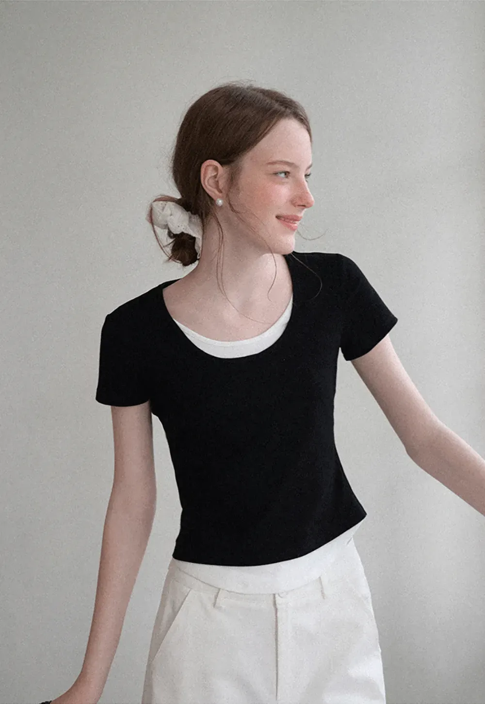 Cropped Layered Neck Short Sleeve Tshirt