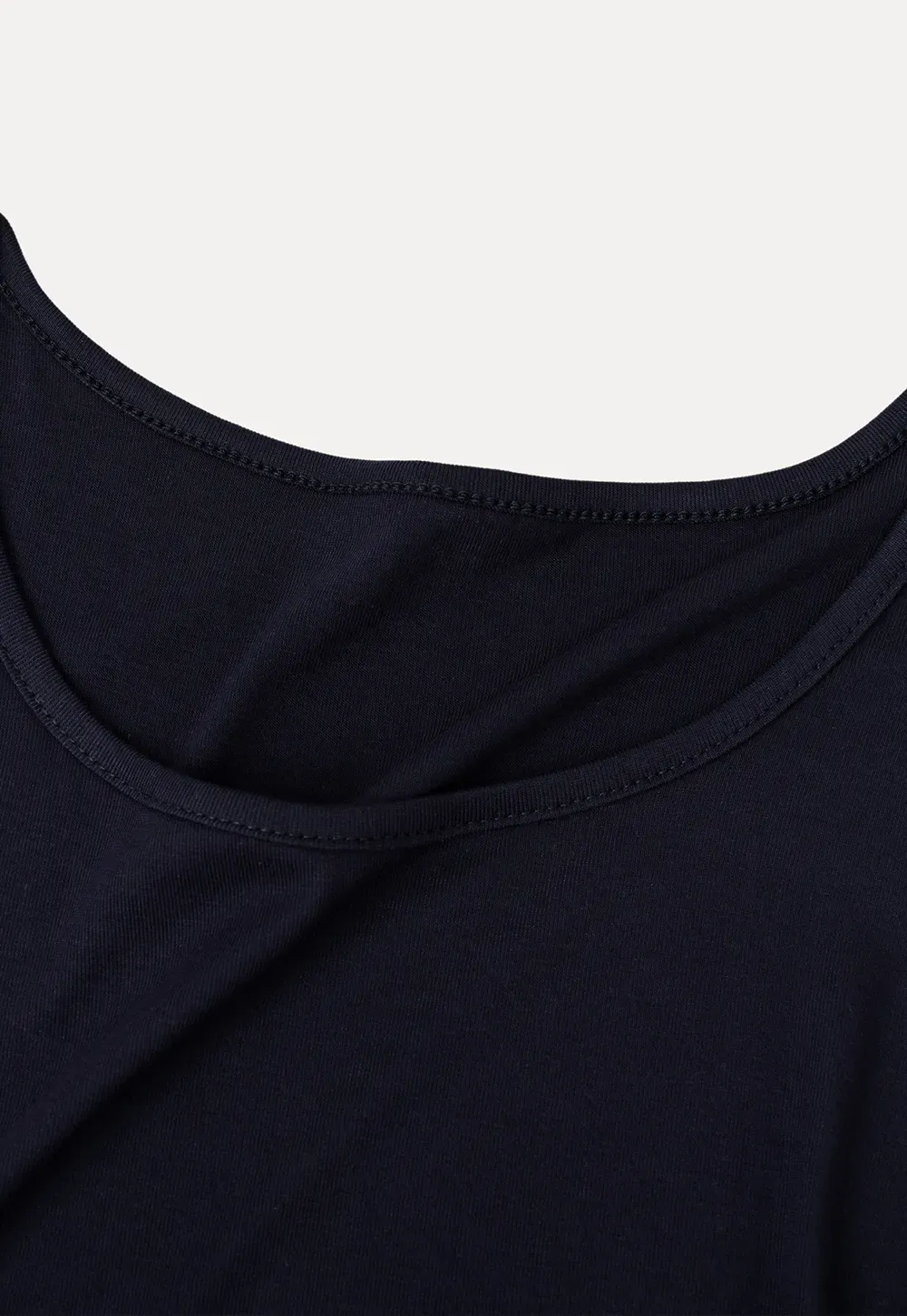 Scoop Neck Short Sleeve Fitted Tshirt