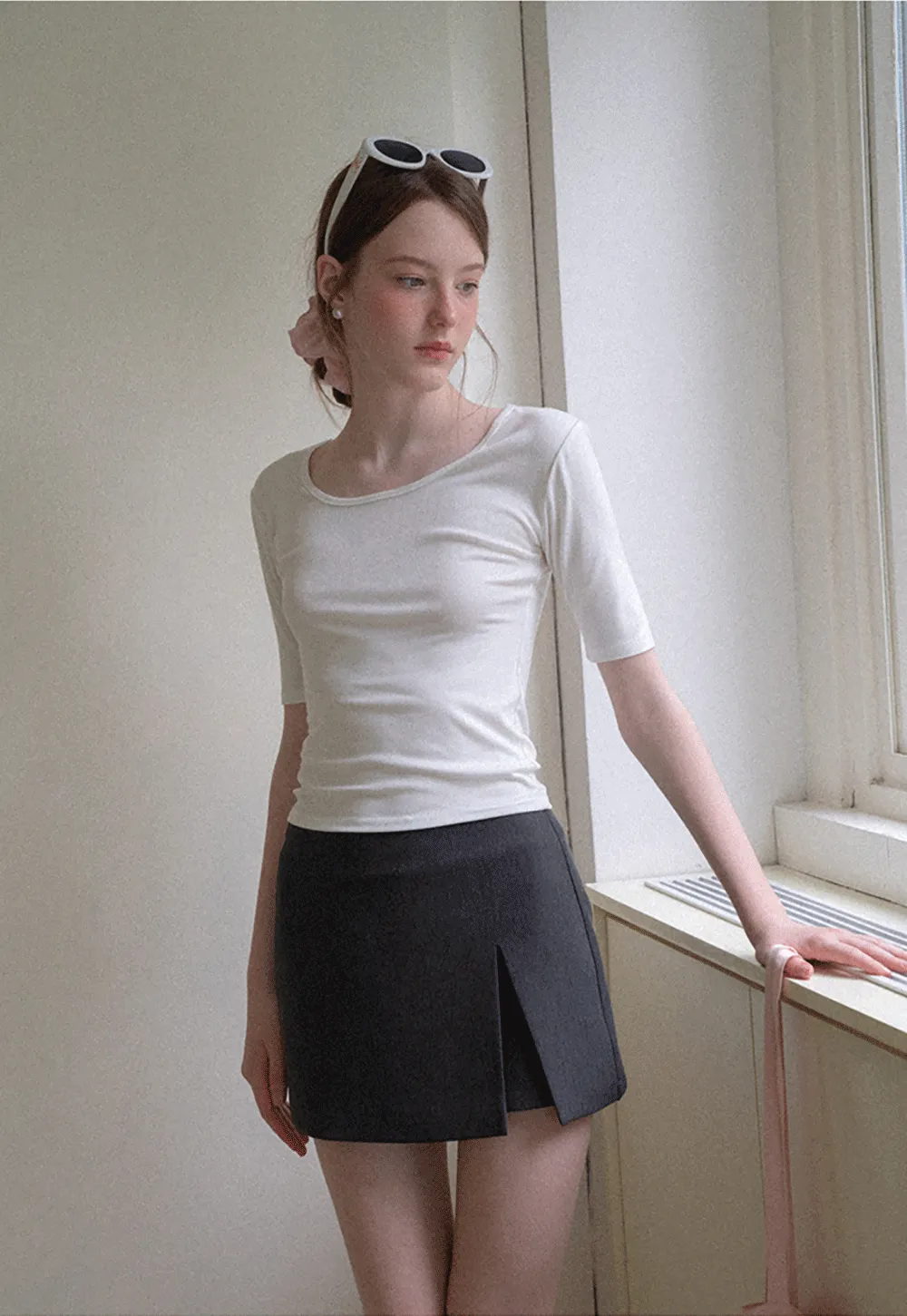 Scoop Neck Short Sleeve Fitted Tshirt
