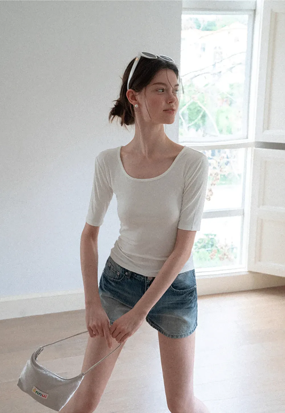 Scoop Neck Short Sleeve Fitted Tshirt