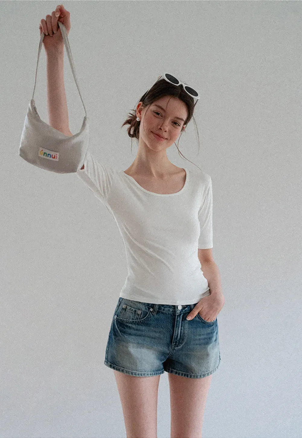 Scoop Neck Short Sleeve Fitted Tshirt