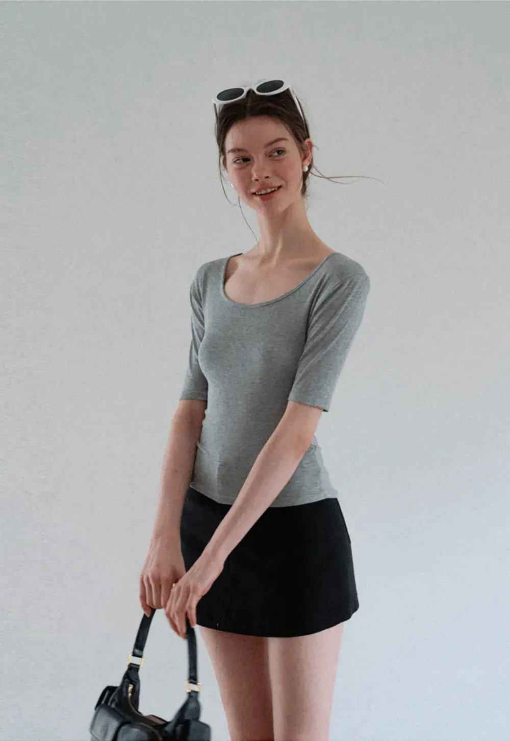 Scoop Neck Short Sleeve Fitted Tshirt