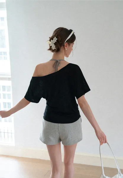 Asymmetrical One Shoulder Short Sleeve Tshirt
