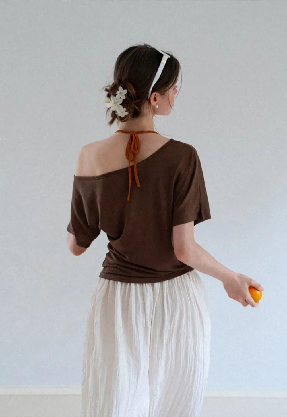 Asymmetrical One Shoulder Short Sleeve Tshirt