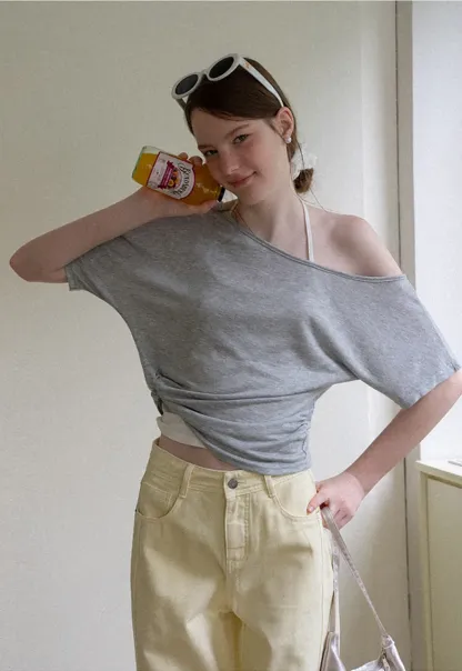 Asymmetrical One Shoulder Short Sleeve Tshirt
