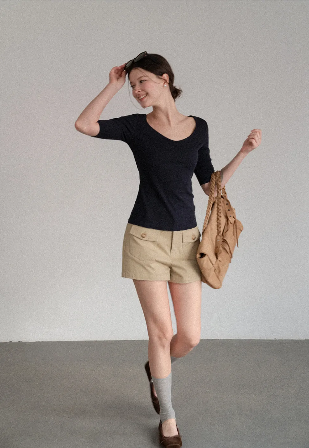 V Neck Ribbed Knit Short Sleeve T Shirt