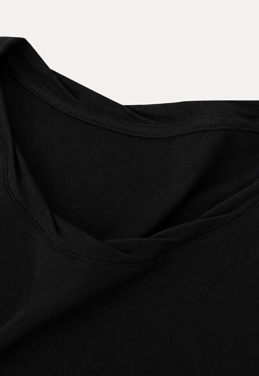 V Neck Three Quarter Sleeve Fitted T Shirt