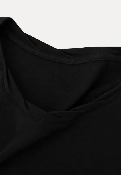 V Neck Three Quarter Sleeve Fitted T Shirt
