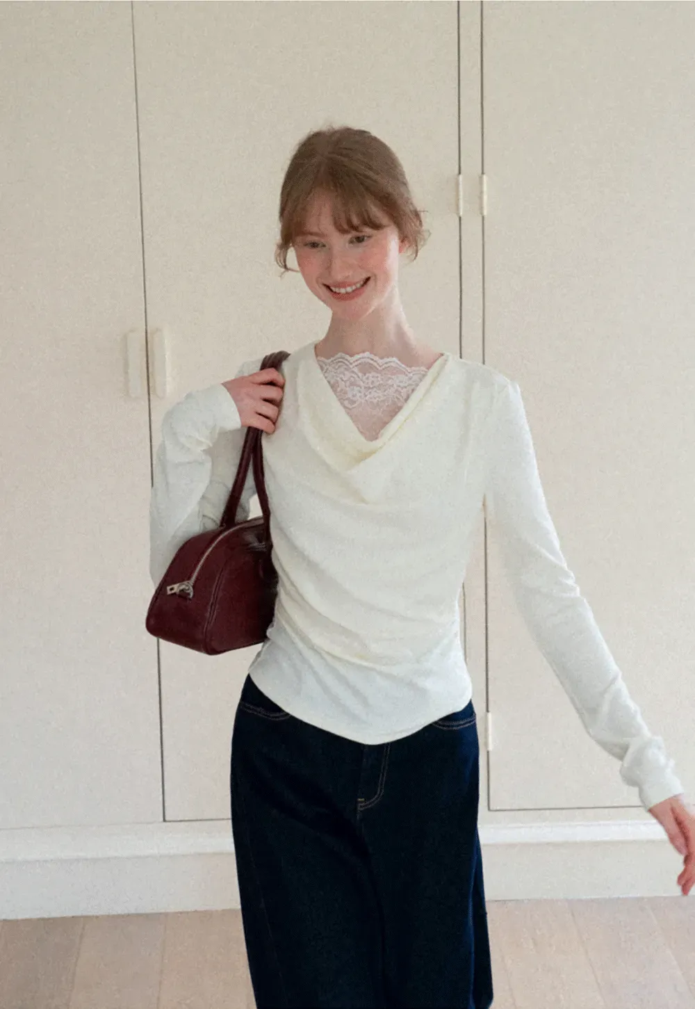 Lace Trim V Neck Long Sleeve Knit Top