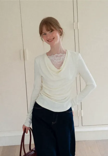 Lace Trim V Neck Long Sleeve Knit Top
