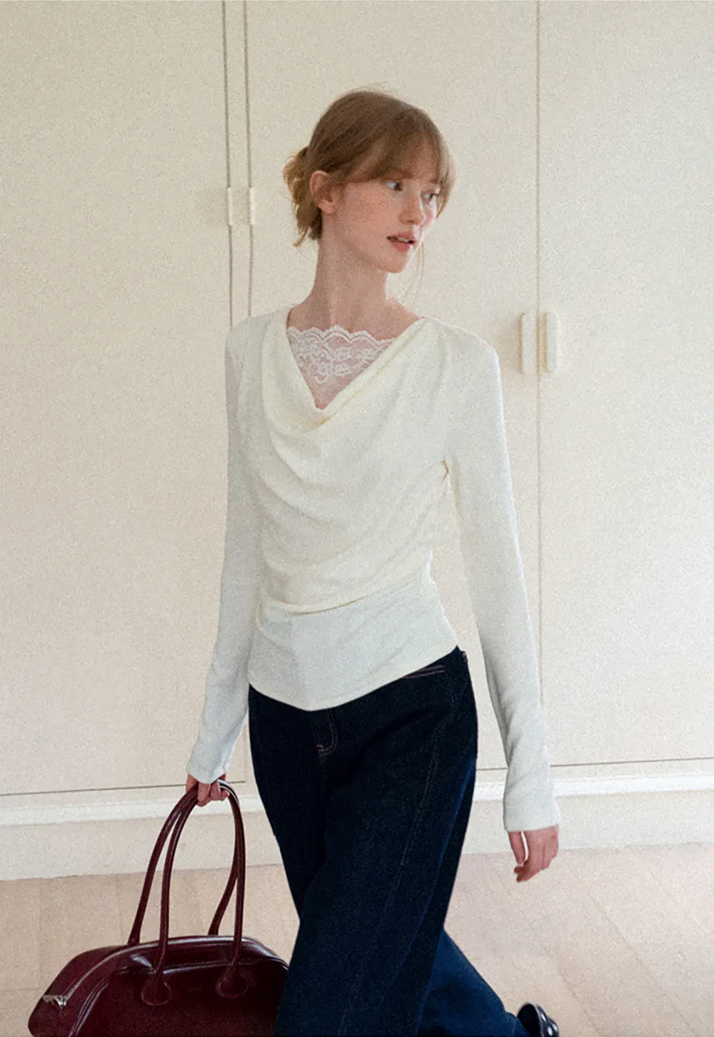 Lace Trim V Neck Long Sleeve Knit Top