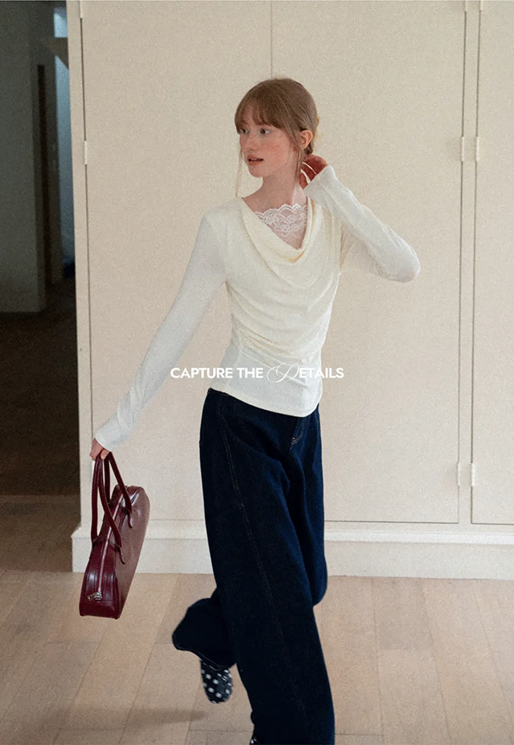 Lace Trim V Neck Long Sleeve Knit Top
