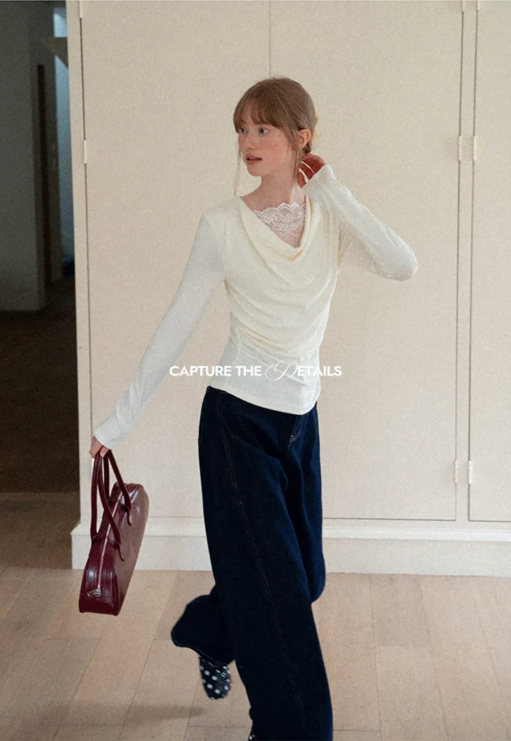 Lace Trim V Neck Long Sleeve Knit Top