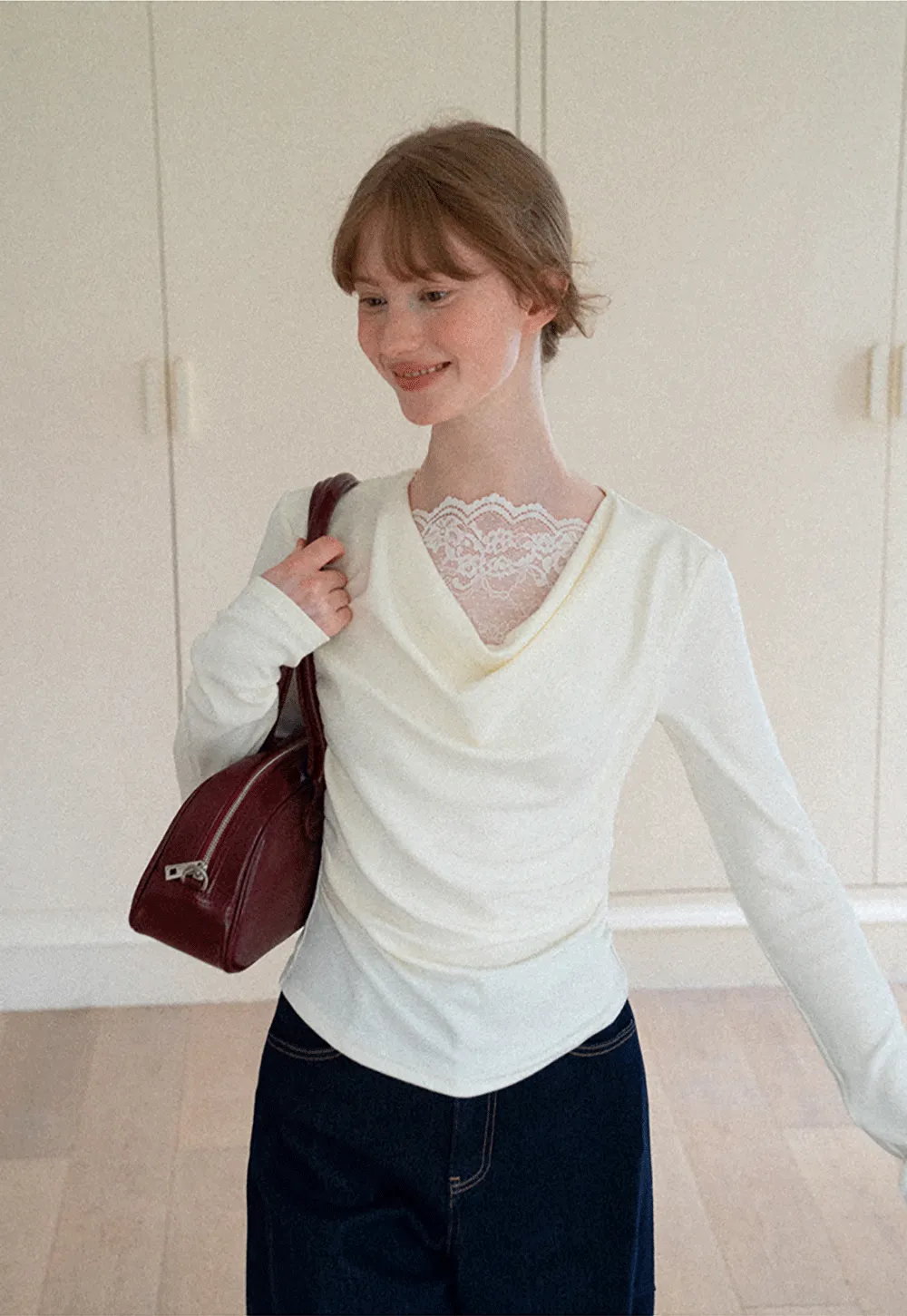 Lace Trim V Neck Long Sleeve Knit Top