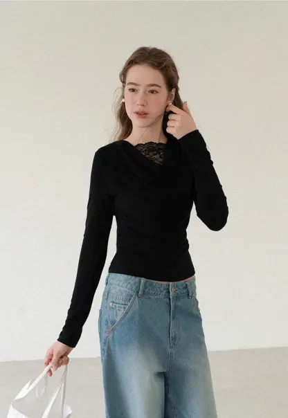 Lace Trim V Neck Long Sleeve Knit Top