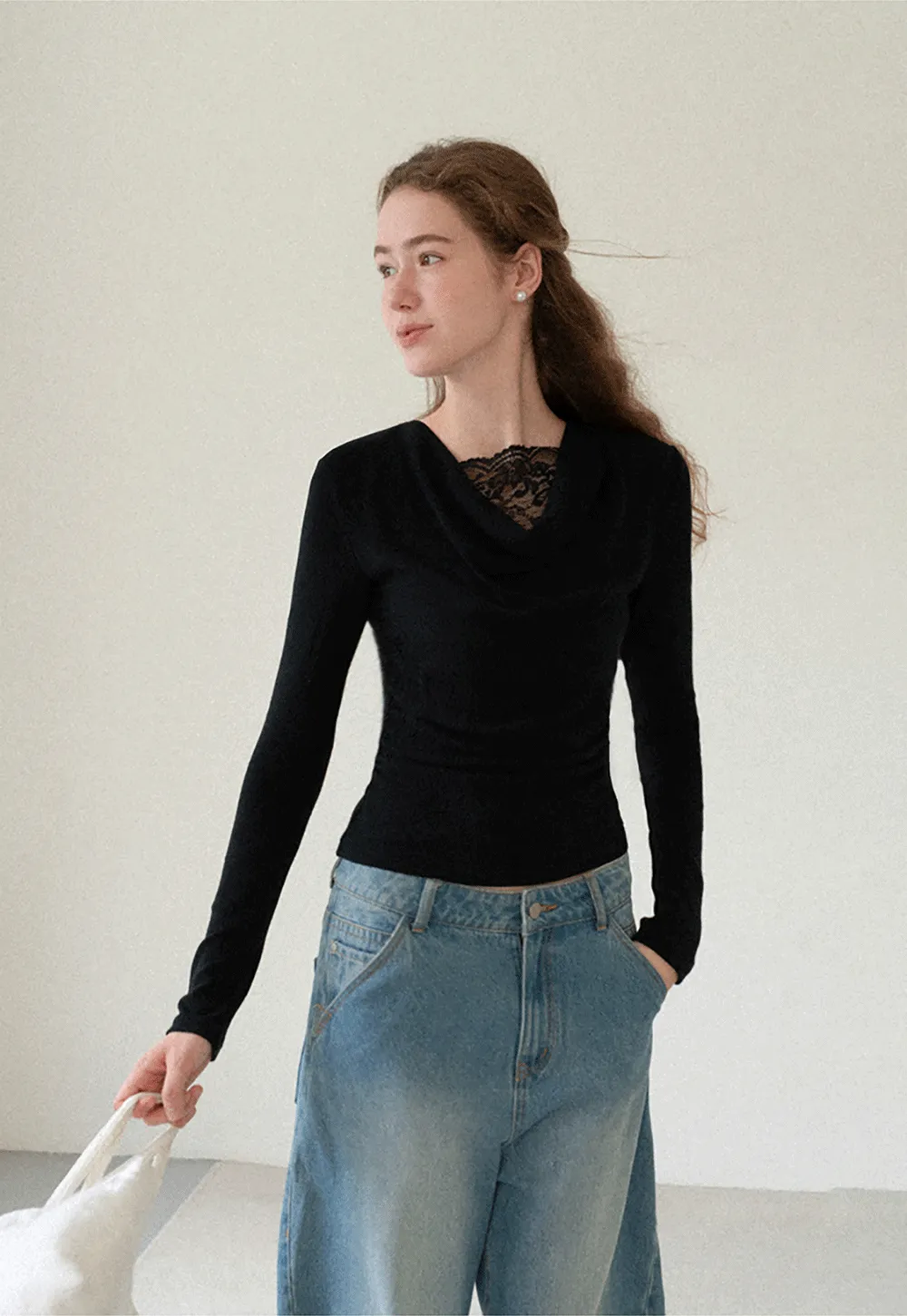Lace Trim V Neck Long Sleeve Knit Top